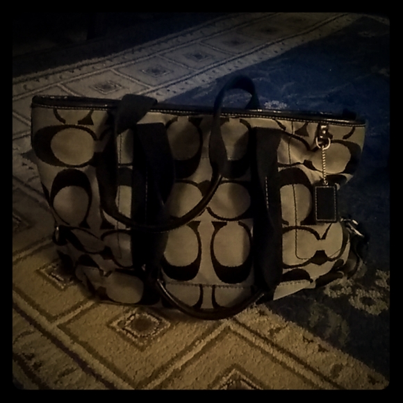 Coach purse - Picture 1 of 1